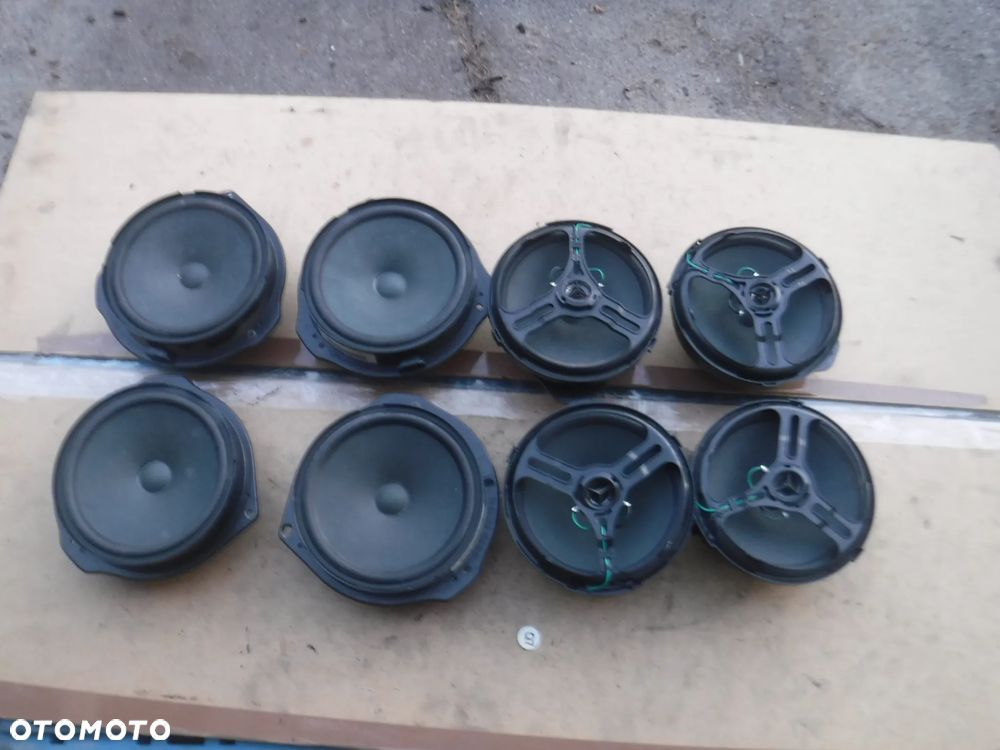 Mercedes C Klasa W204  glosniki glosnik A2048202902 A2048201902 - 1