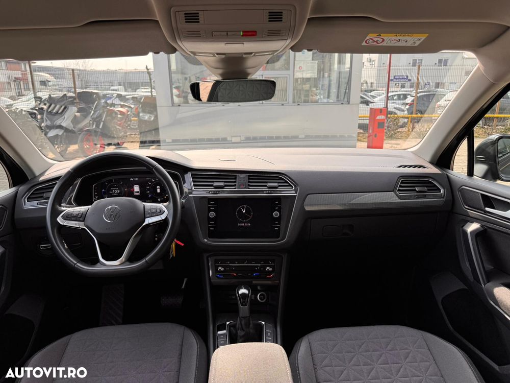 Volkswagen Tiguan 2.0 TDI DSG Life - 16