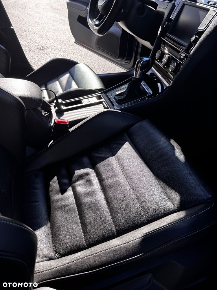 Volkswagen Golf Variant R 4Motion BlueMotion Technology DSG - 19