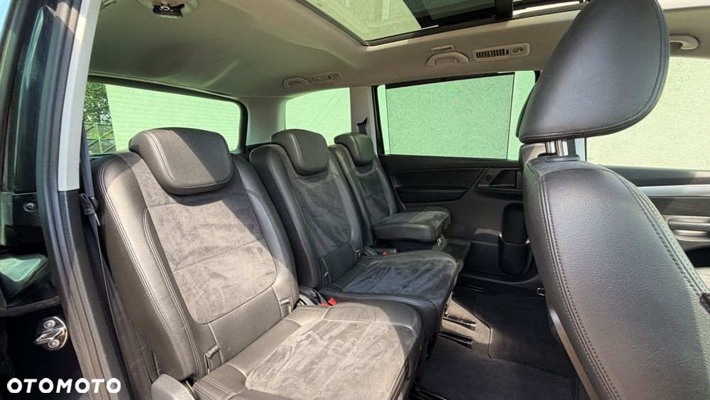 Volkswagen Sharan 2.0 TDI Highline - 32