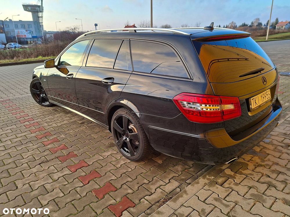Mercedes-Benz Klasa E - 11