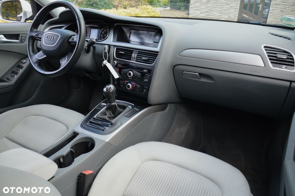Audi A4 - 24