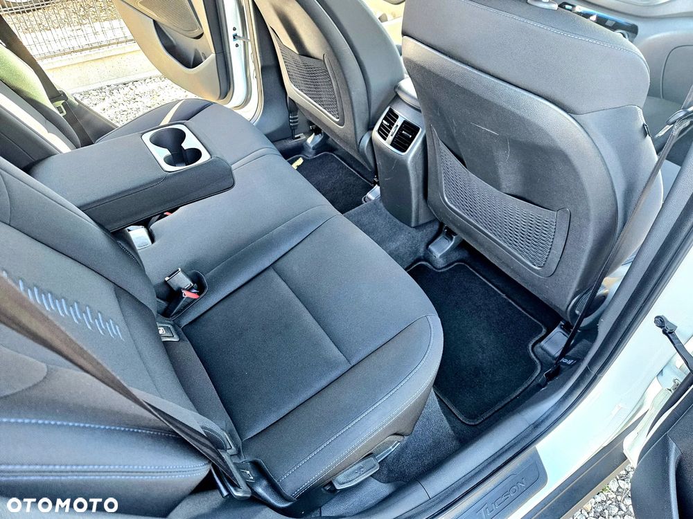 Hyundai Tucson 1.6 Turbo 2WD Passion - 26