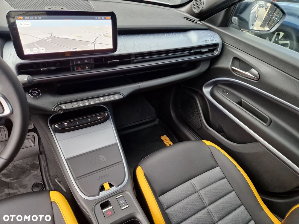 Jeep Avenger 1.2 T3 mHEV The North Face 4xe eDCT6 - 14
