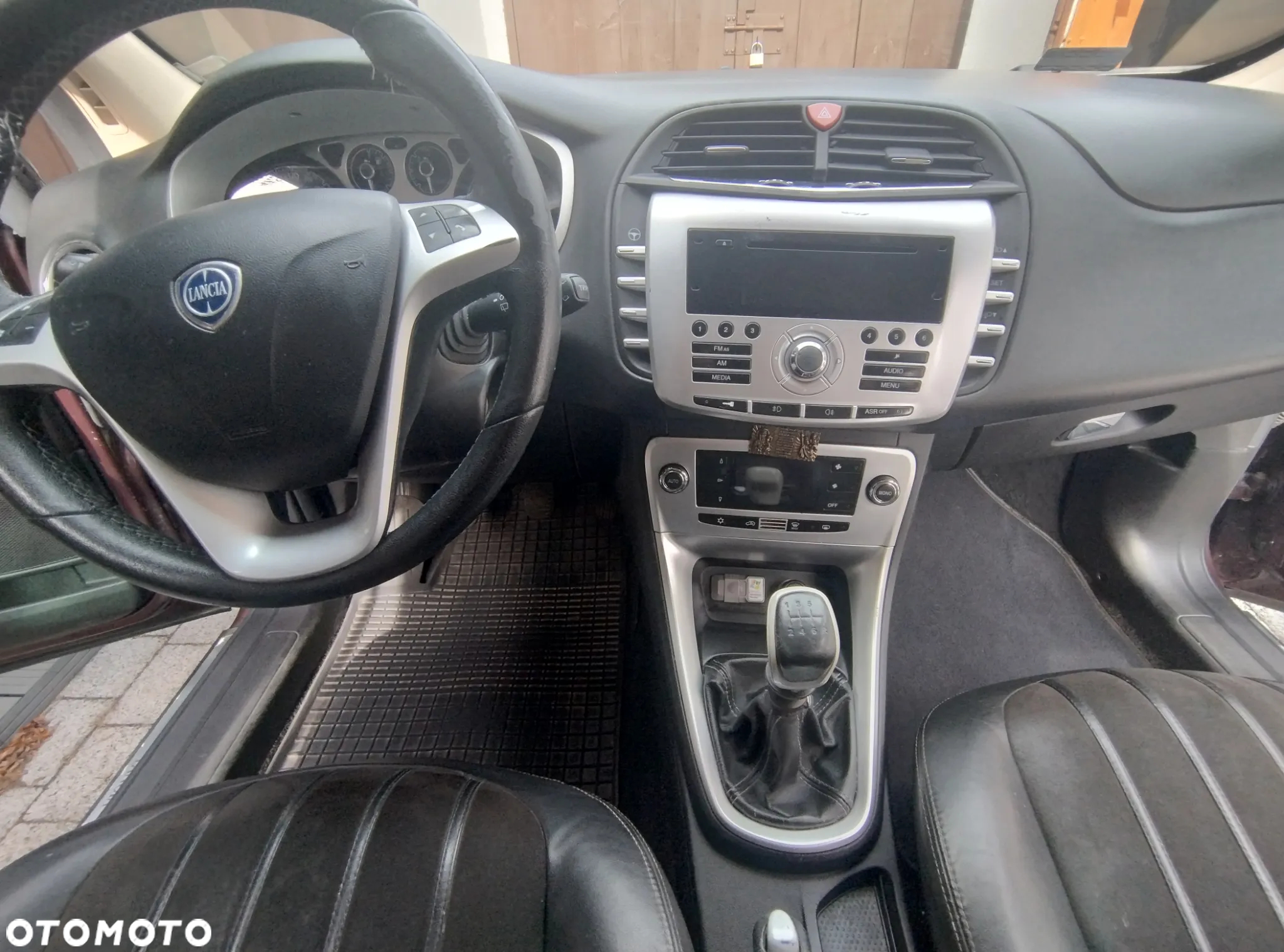 Lancia Delta 1.6 MJ Oro - 13