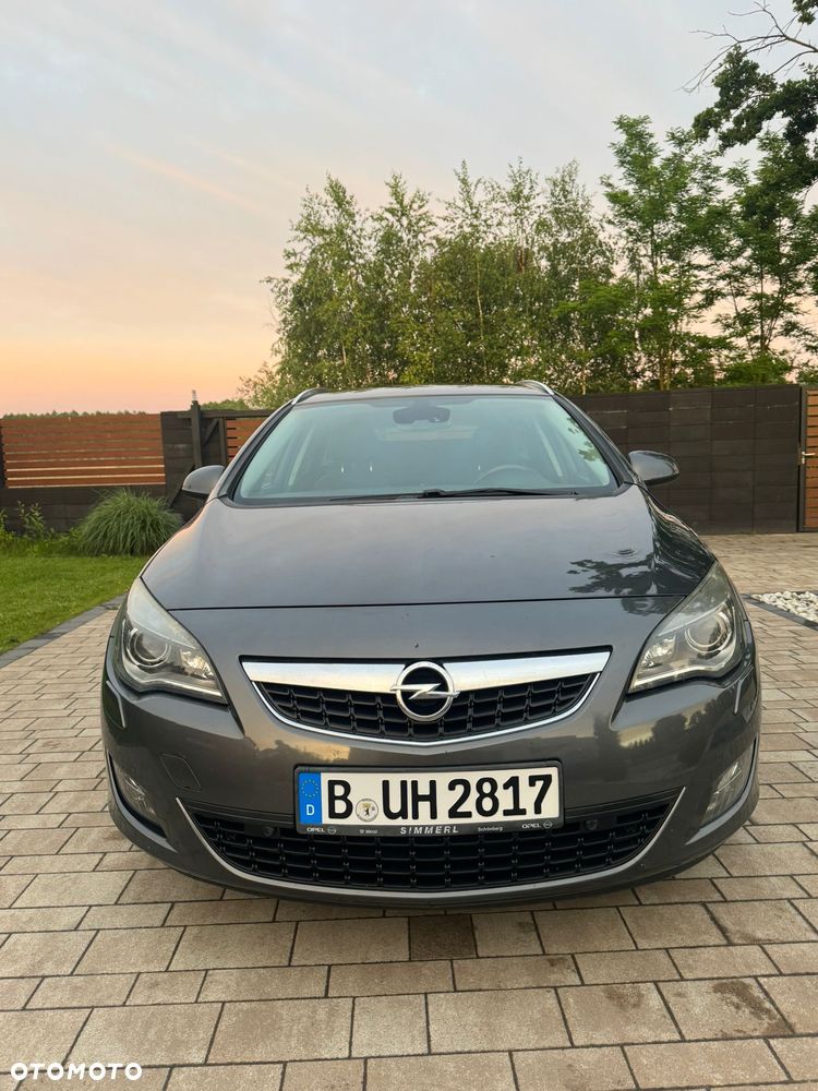 Opel Astra 2.0 CDTI Cosmo - 6