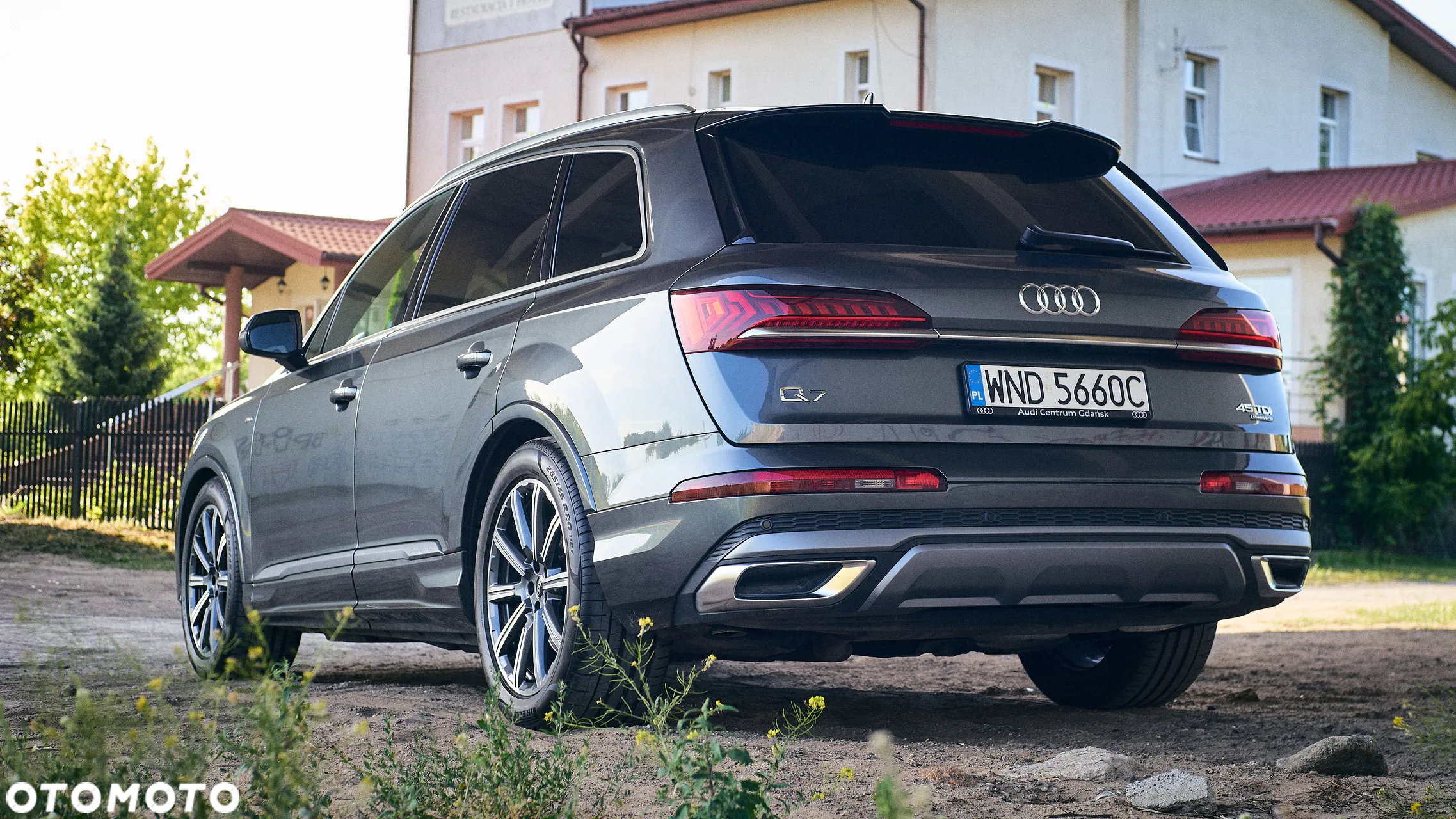 Audi Q7 - 7