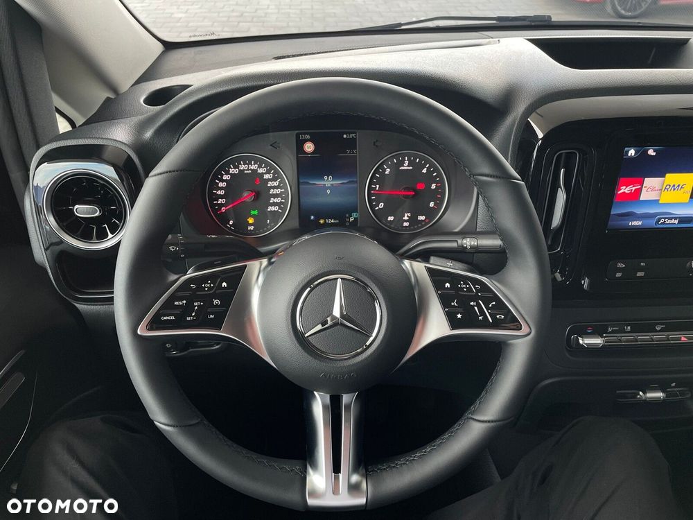 Mercedes-Benz vito 119 CDI KA OM654 - 13