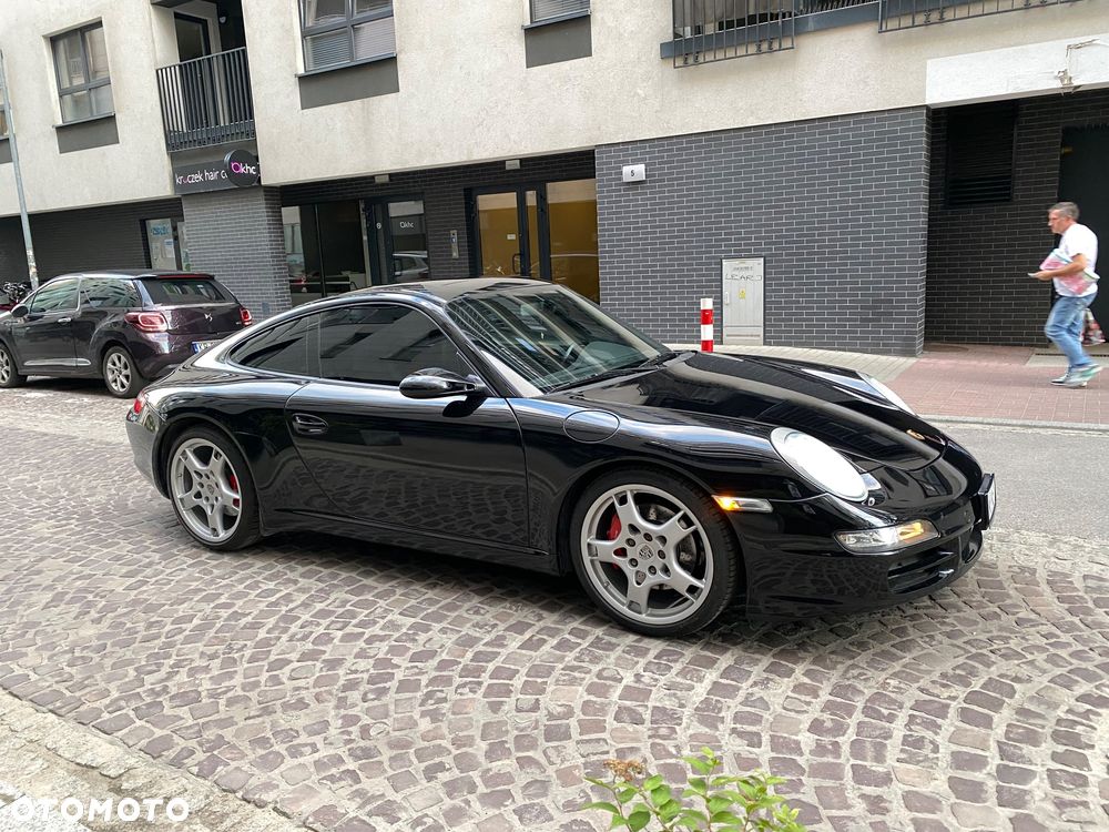 Porsche 911 Carrera S - 2