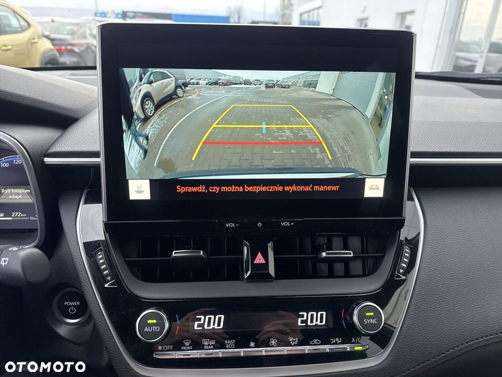 Toyota Corolla Cross - 16