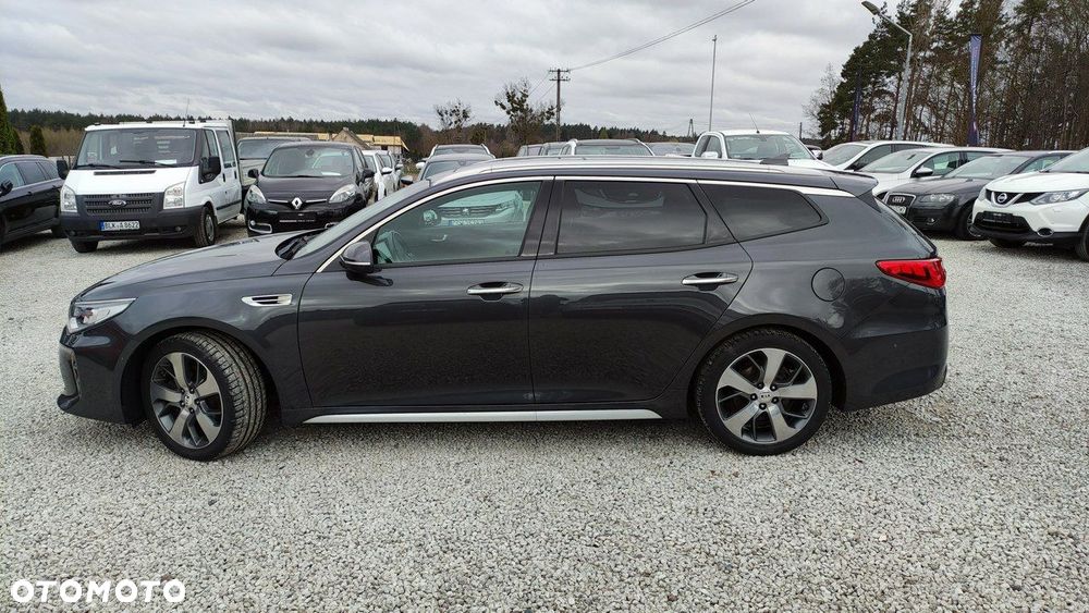 Kia Optima - 40