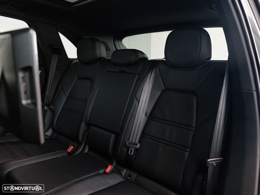 Porsche Cayenne S E-Hybrid Tiptronic S - 37