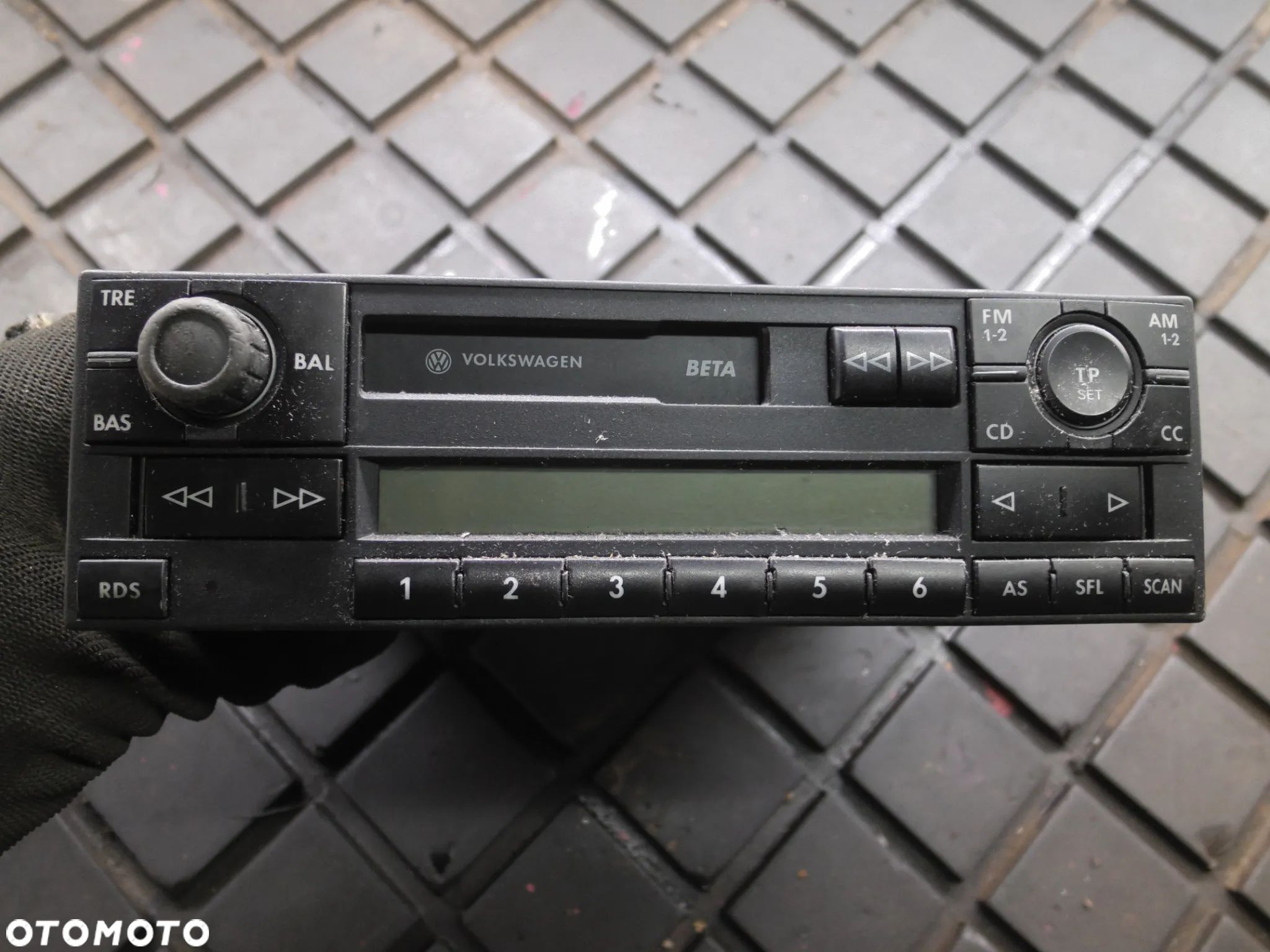RADIO BETA VW GOLF 4 BORA PASSAT 1J0035152E - 1