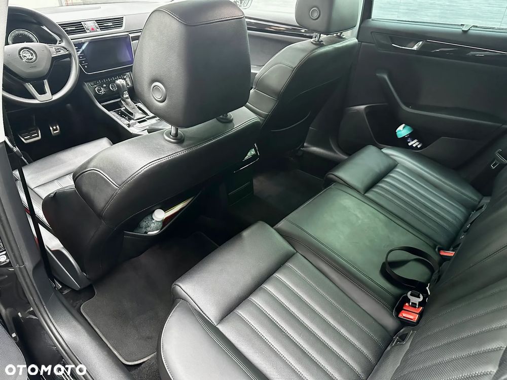 Skoda Superb 2.0 TSI 4x4 L&K DSG - 8