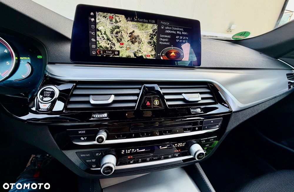 BMW Seria 5 520d M Sport sport - 9