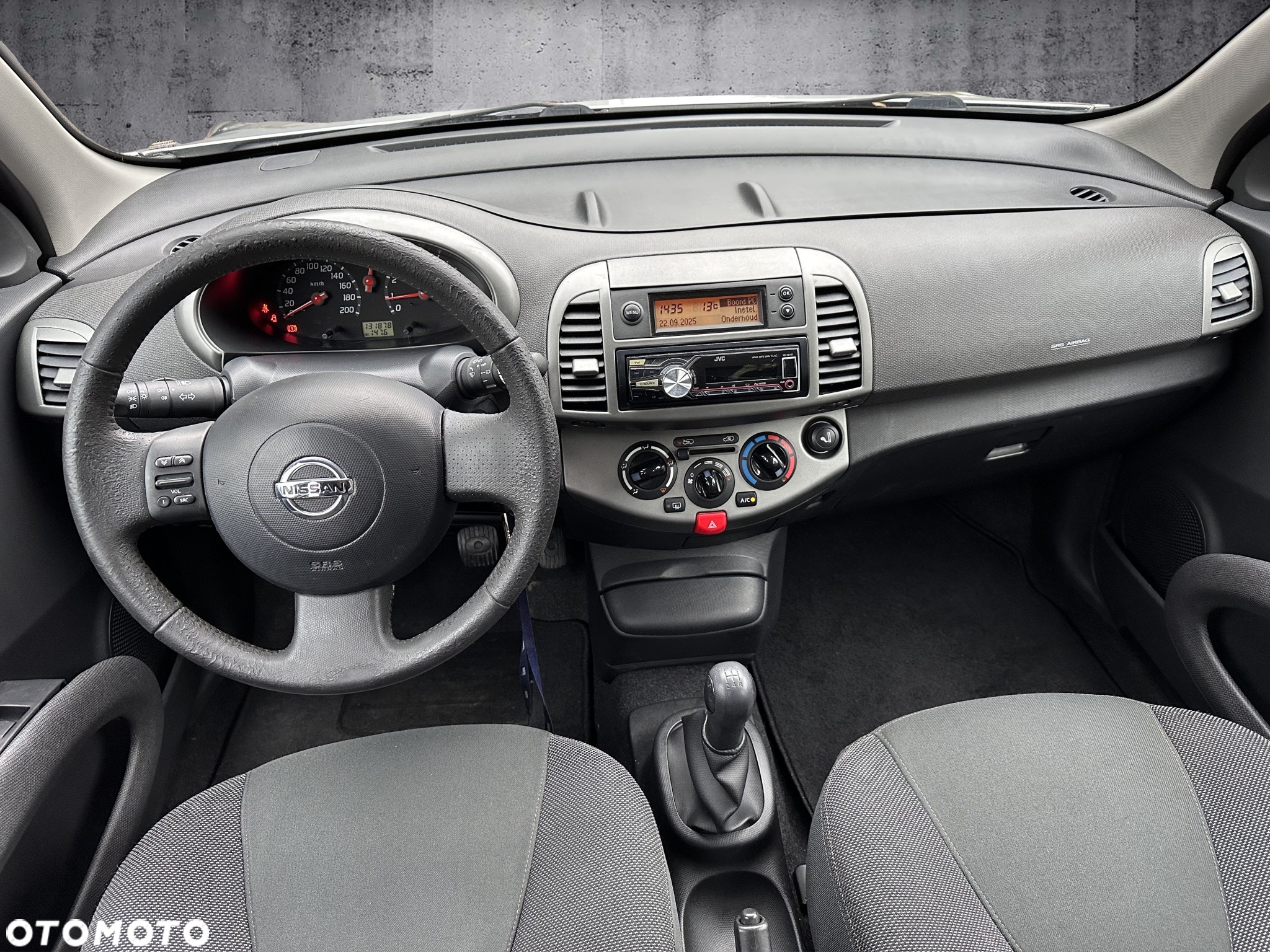 Nissan Micra 1.2 Visia + - 10