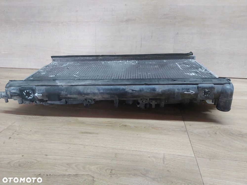 Subaru Forester II SG 2,0 b chłodnica wody obudowa wentylator zbiorniczek - 3