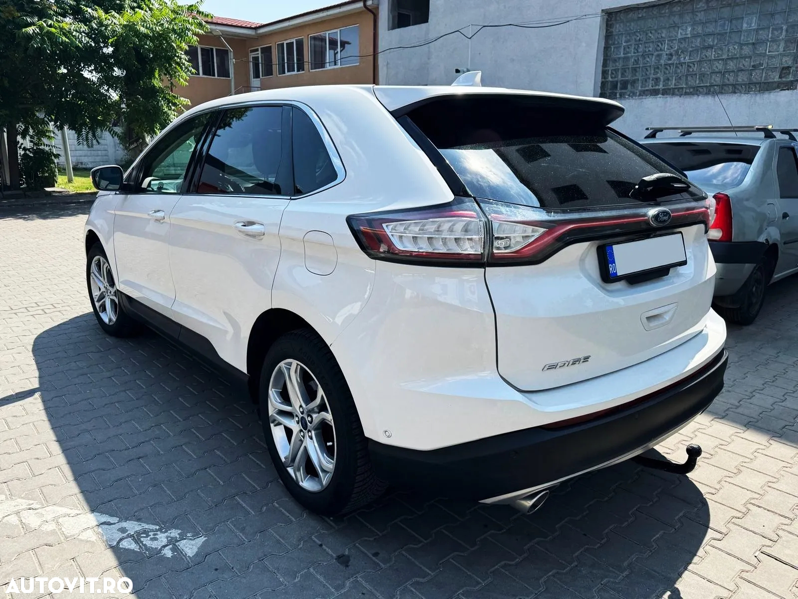 Ford Edge 2.0 TDCi 4x4 Titanium - 3