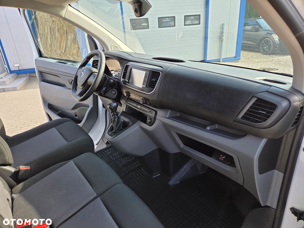 Opel Vivaro - 30