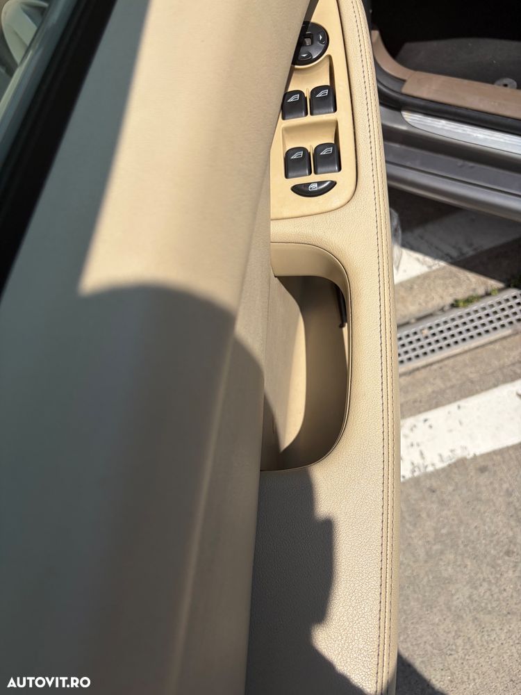 Jaguar X-Type 2.0 TD Luxury - 9