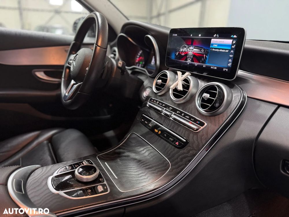 Mercedes-Benz C - 18