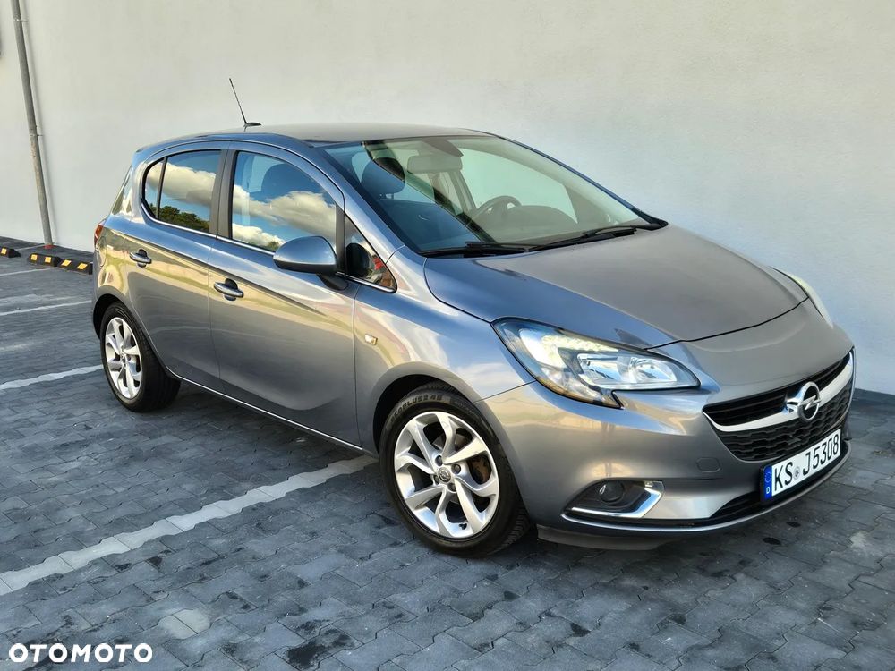 Opel Corsa 1.4 Cosmo - 1