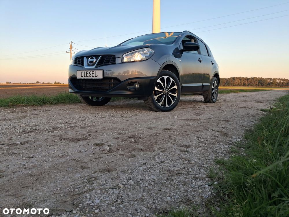 Nissan Qashqai - 1