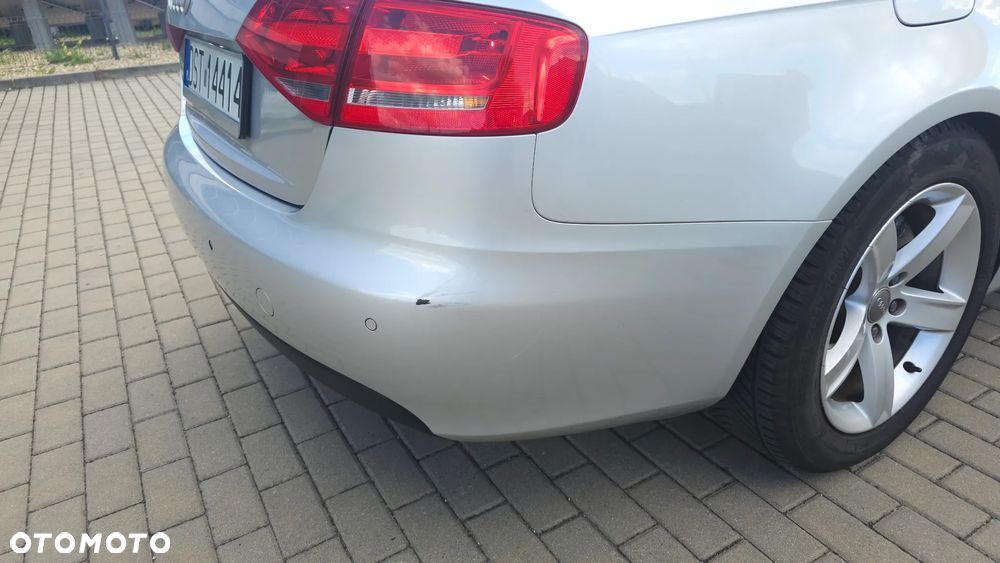 Audi A4 Limousine - 5