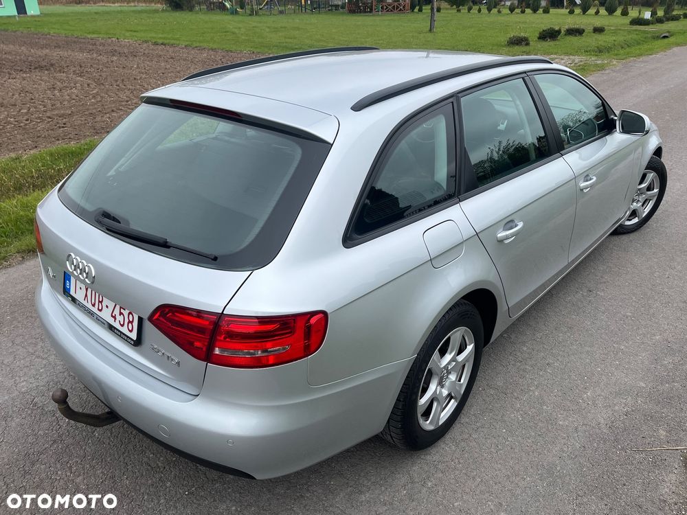 Audi A4 Avant - 8