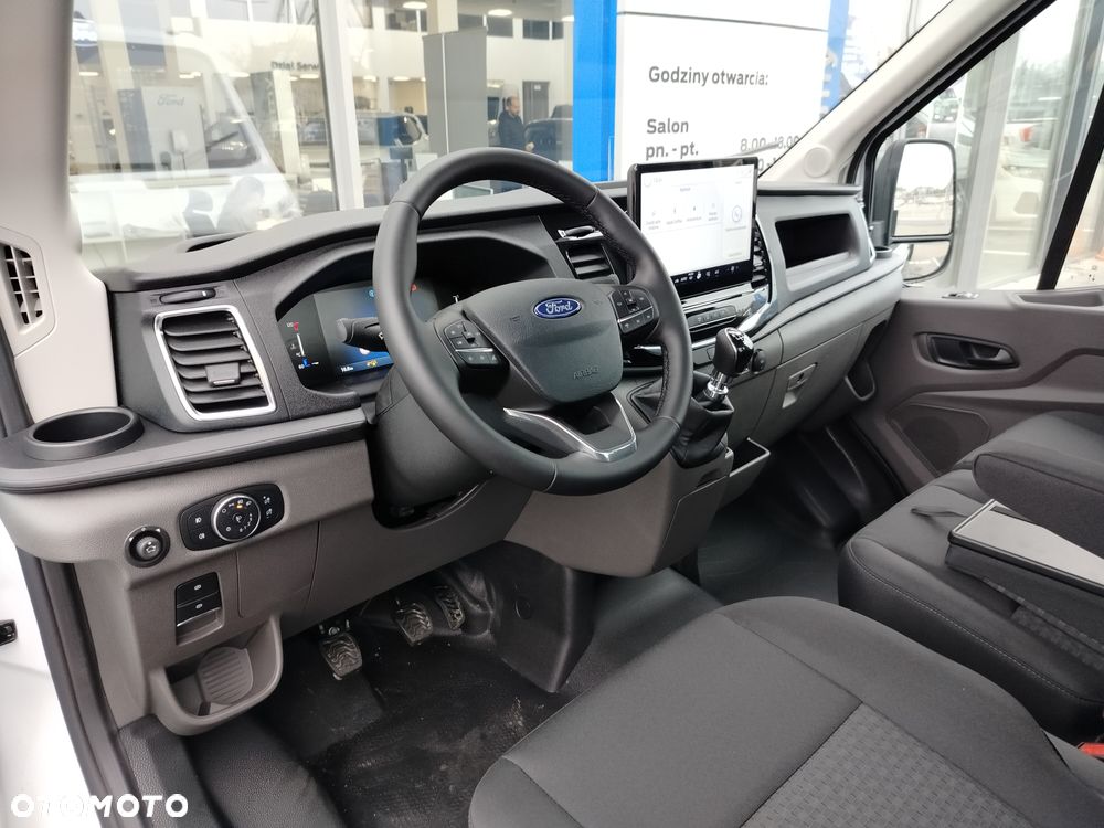 Ford Transit Pojedyncza kabina - 3