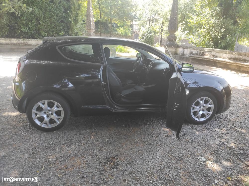 Alfa Romeo MiTo 1.3 JTD Distinctive S&S - 4