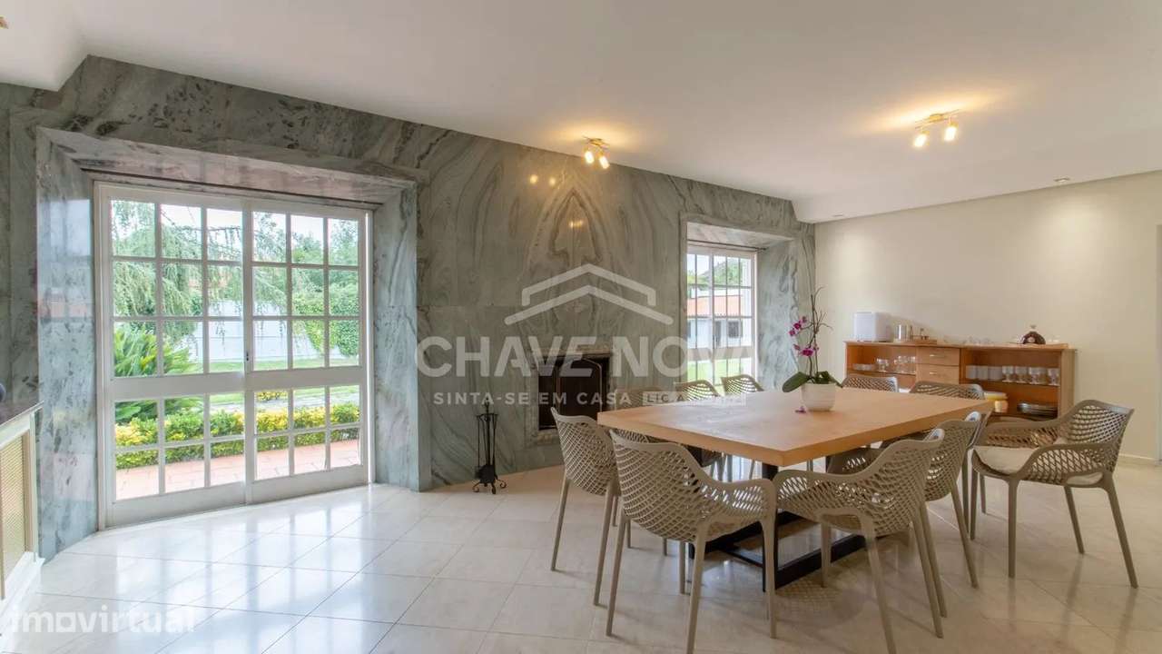 Moradia V6 c/ Piscina Interior e Exterior em Arcozelo - Grande imagem: 5/28