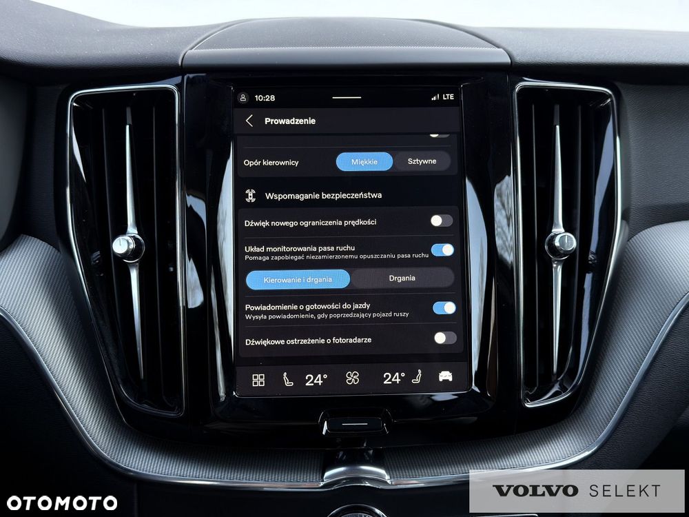 Volvo XC 60 - 30