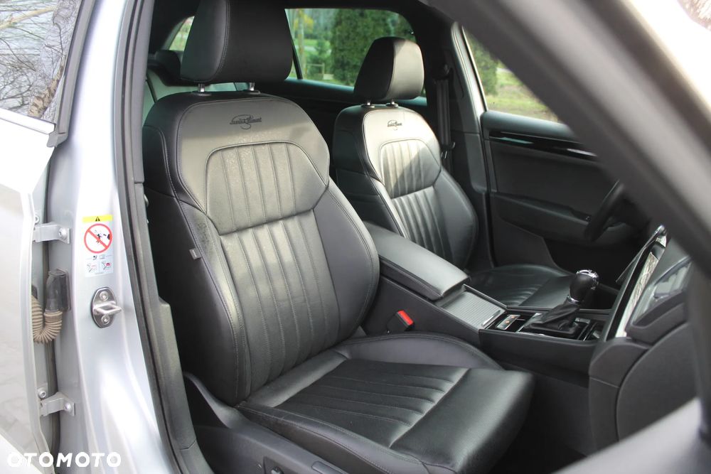 Skoda Superb 2.0 TDI L&K DSG7 - 18