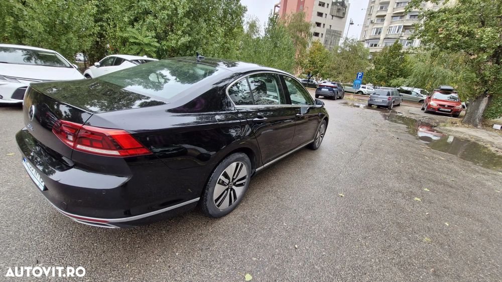 Volkswagen Passat GTE - 4