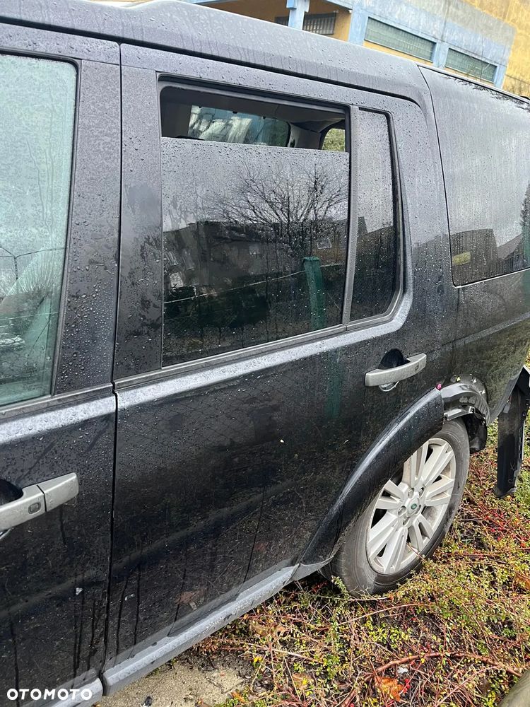 Drzwi tylne lewe LRC797 Sumatra Black Land Rover Discovery 4 IV - 1