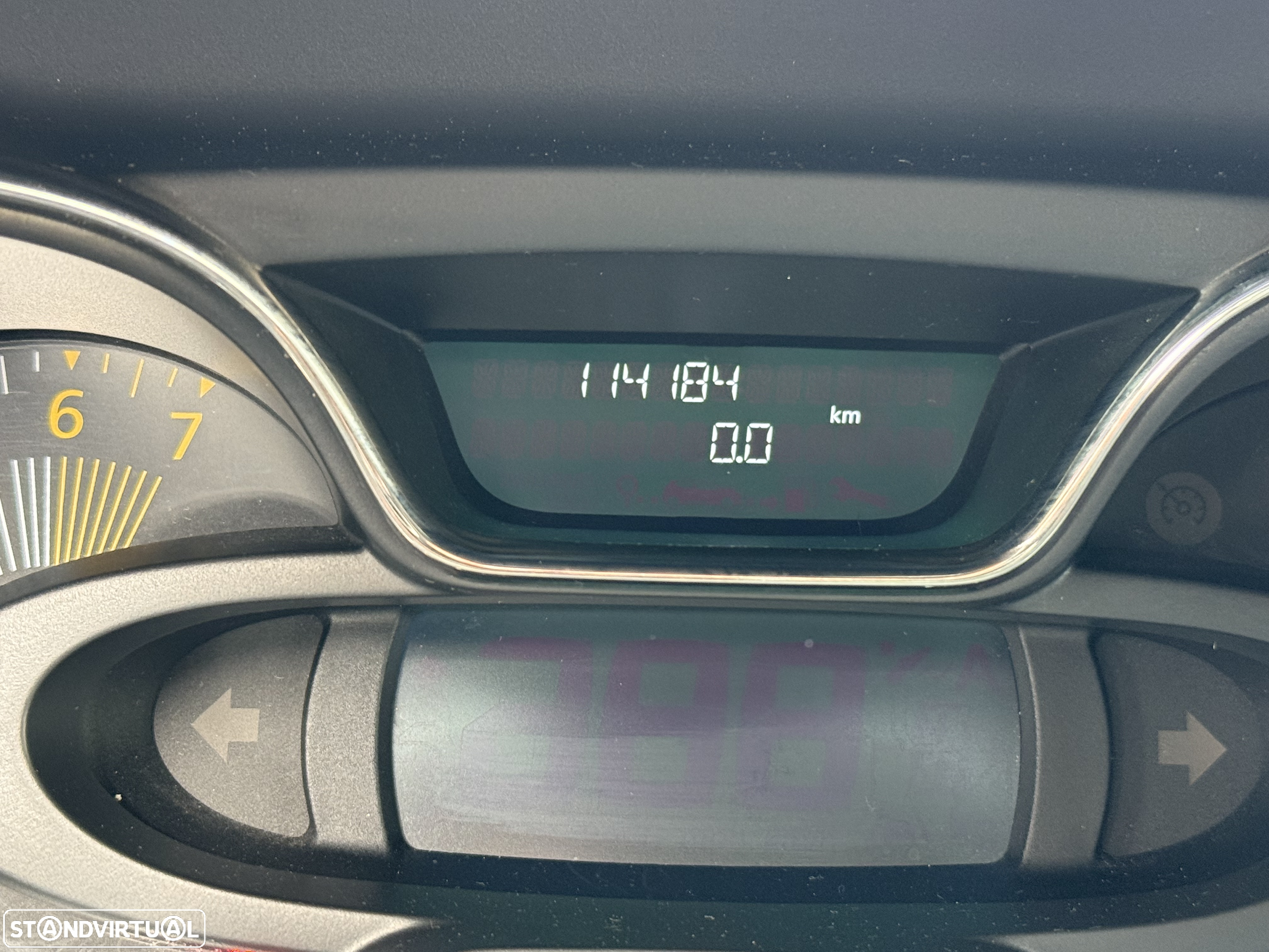 Renault Captur 0.9 TCE Exclusive - 10