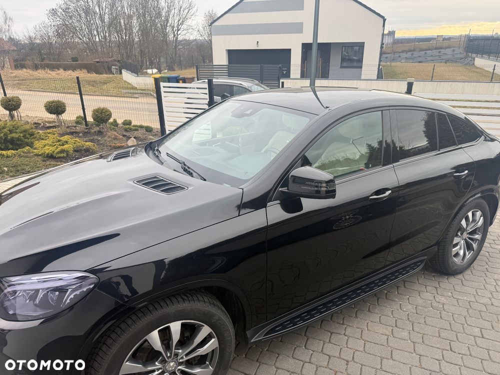 Mercedes-Benz GLE - 2
