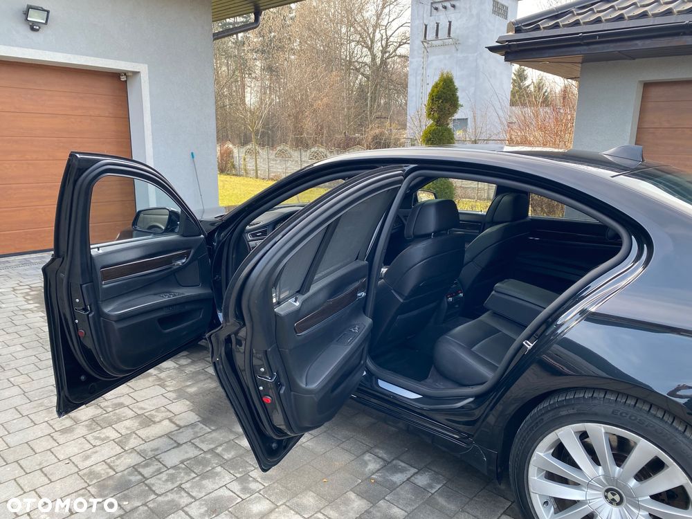 BMW Seria 7 ver-activehybrid - 9