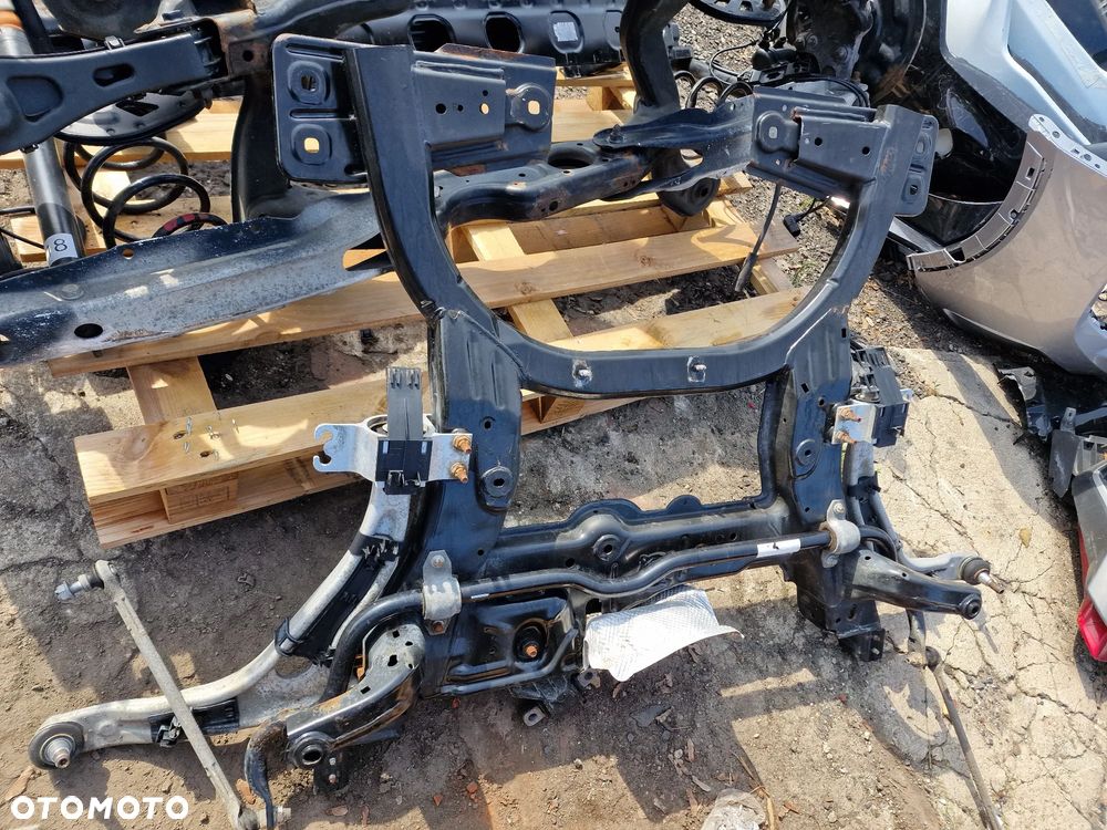 Wuzek sanki mercedes B- clasa 246 A-clasa 176 CLA 117 - 2