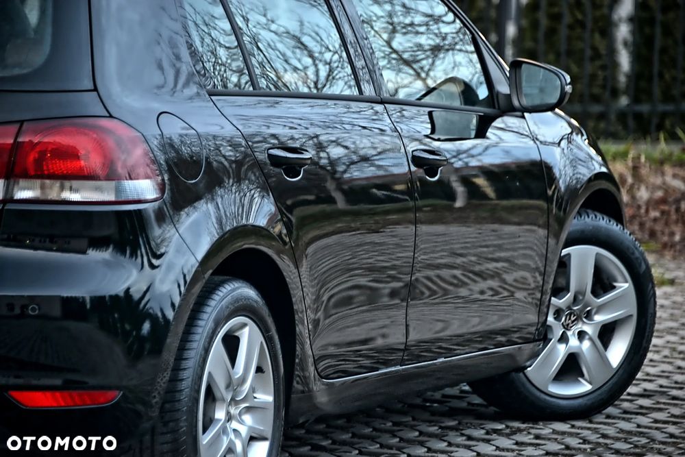 Volkswagen Golf 1.4 TSI Highline - 17