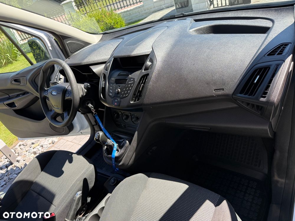Ford Transit Connect - 16