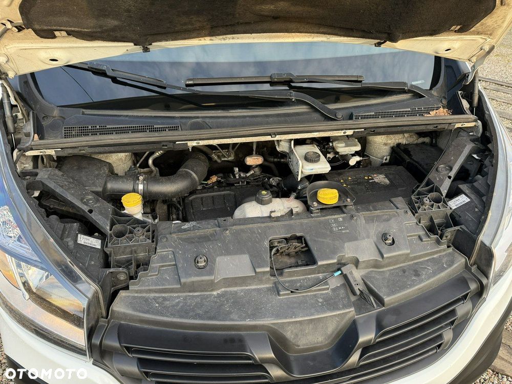 Renault Trafic - 24