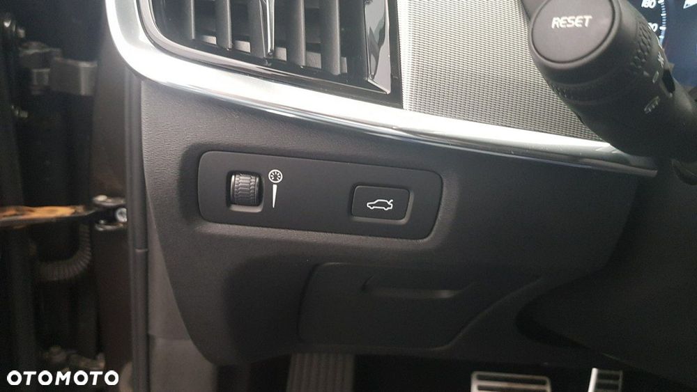 Volvo V90 - 19