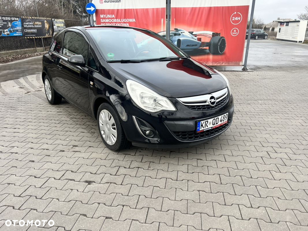 Opel Corsa 1.4 16V Color Edition