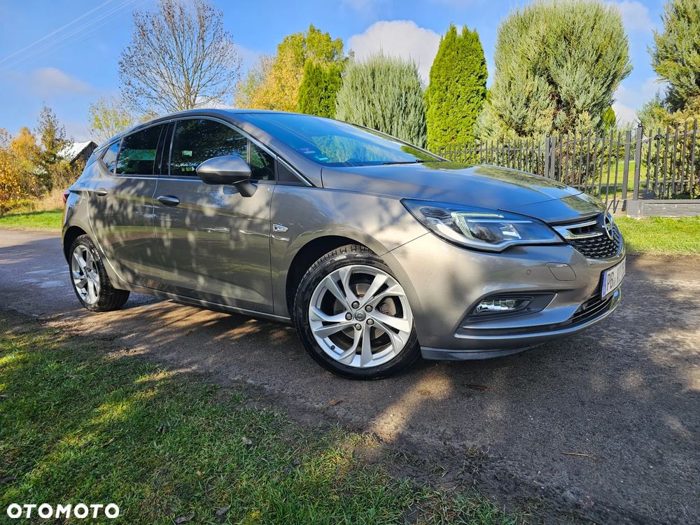 Opel Astra 1.4 Turbo 120 Jahre - 26