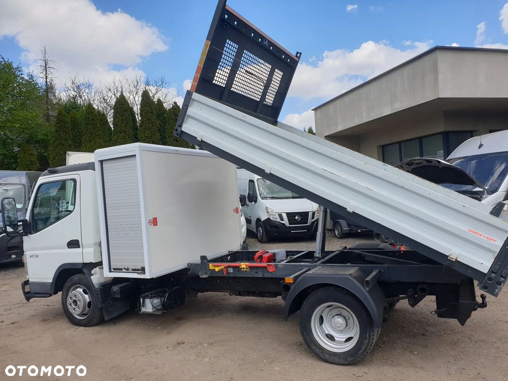 Mitsubishi FUSO FB83 - 6