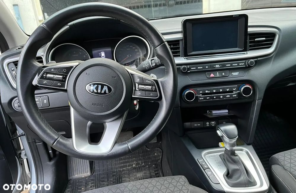 Kia Ceed 1.4 T-GDI M DCT - 6