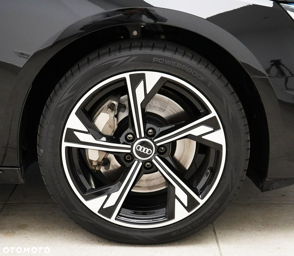 Audi A4 Avant - 9