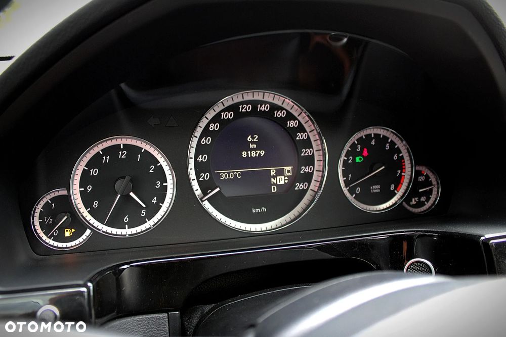 Mercedes-Benz Klasa E 500 Avantgarde - 20